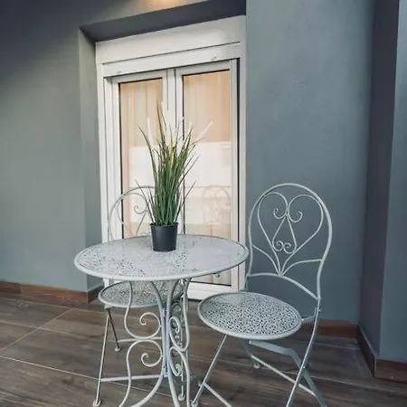 Individualliving3 Excellent Location Centre! ! Appartement *