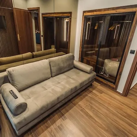Individualliving3 Excellent Location Centre! ! 테살로니키