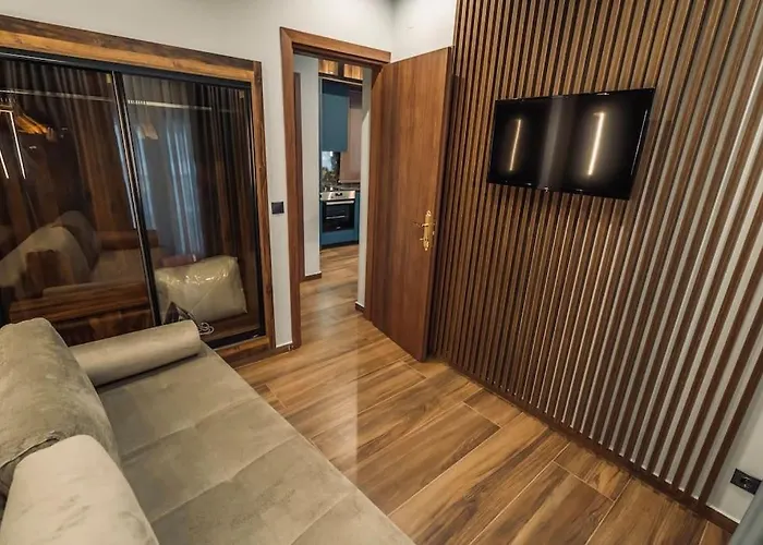 Individualliving3 Excellent Location Centre! ! Apartman *
